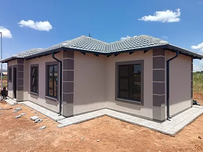 3 Bedroom House For Sale in Akasia - w0MZ.webp