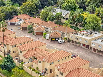 4 Bedroom Townhouse For Sale in Pretoria - NteX.webp