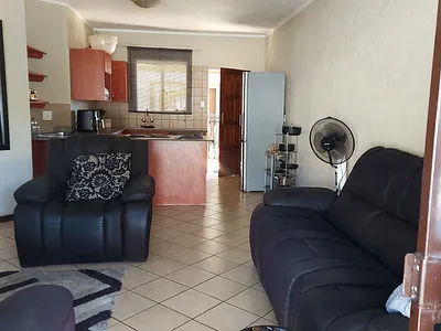 2 Bedroom Apartment For Sale in Bo-dorp, Rustenburg - BfwG.webp