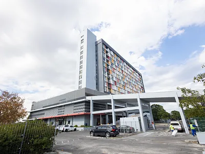 0.5 Bedroom Apartment For Sale in Goodwood - img