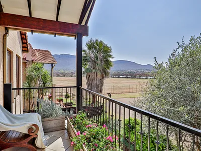 3 Bedroom Townhouse To Rent in Hartbeespoort - hWu8.webp