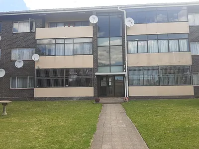 2 Bedroom Apartment For Sale in East London - JgoD.webp