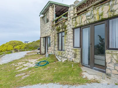 1 Bedroom Apartment To Rent in Agulhas - gSVv.webp