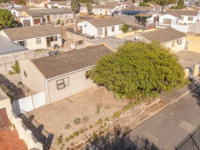 3 Bedroom House For Sale in Brackenfell - img