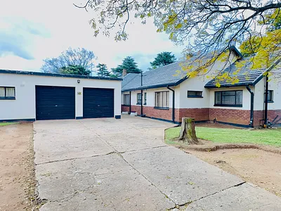 3 Bedroom House For Sale in Springs - img
