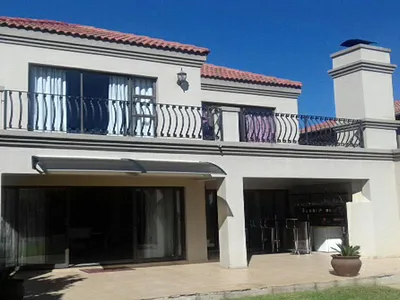 3 Bedroom Apartment For Sale in Sandton - ywYp.webp