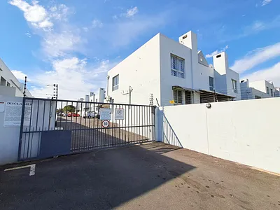 1 Bedroom Apartment To Rent in Brackenfell - img