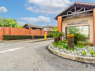 2 Bedroom Apartment For Sale in Randburg - mPDk.webp