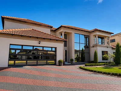 5 Bedroom House For Sale in Vereeniging - OECK.webp