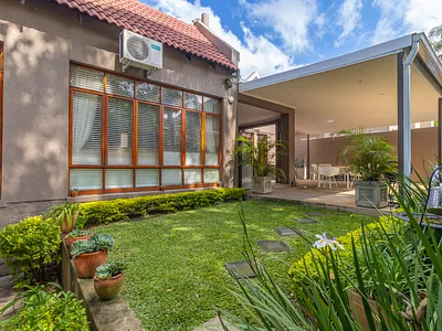 3 Bedroom House For Sale in Sandton - img
