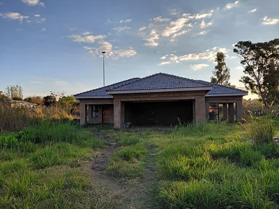 3 Bedroom House For Sale in Newcastle - 48s6.webp