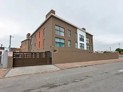 3 Bedroom Apartment To Rent in Saldanha - img
