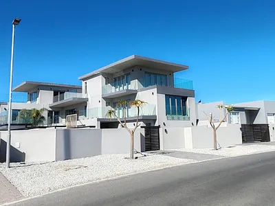 7 Bedroom House For Sale in Gansbaai - JoyA.webp