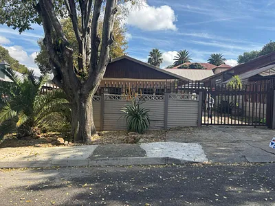 3 Bedroom House For Sale in Alberton - img