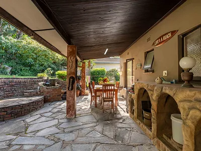 3 Bedroom House For Sale in Scottburgh - 5QNM.webp