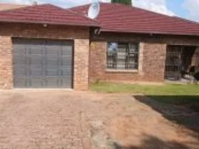 3 Bedroom House For Sale in Pretoria - iOX7.webp