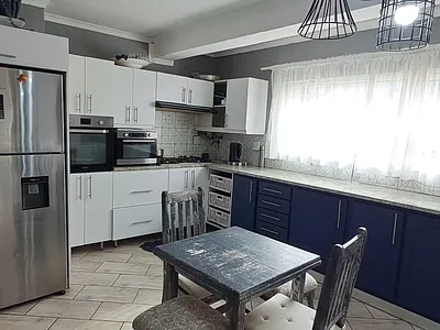 3 Bedroom House For Sale in East London - zXQk.webp