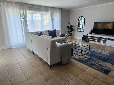 3 Bedroom Townhouse To Rent in Port Elizabeth - img