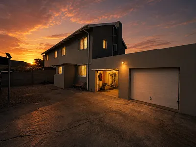 2 Bedroom House For Sale in Worcester - img