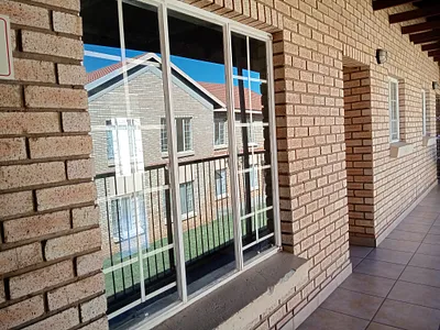2 Bedroom Apartment To Rent in Rustenburg - img