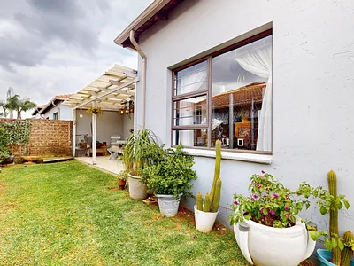 3 Bedroom Townhouse For Sale in Boksburg - MCTo.webp