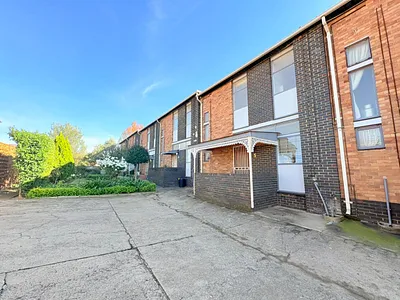2 Bedroom Apartment For Sale in Newcastle - ApfI.webp