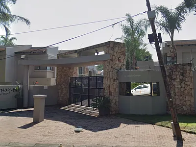 4 Bedroom House For Sale in Sandton - RWEq.webp