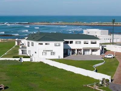 2 Bedroom Apartment For Sale in Agulhas - tkS8.webp