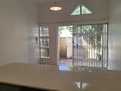 1 Bedroom Apartment To Rent in Cape Town - bS31.webp