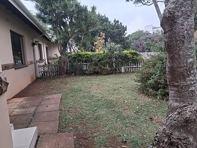 2 Bedroom Townhouse For Sale in Hillcrest - img