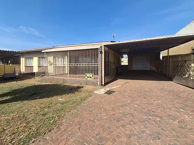 3 Bedroom House For Sale in Germiston - Gyzg.webp