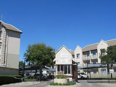 2 Bedroom Townhouse For Sale in Klippoortjie, Boksburg - M8N6.webp