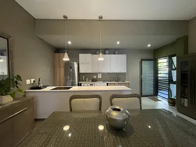 2 Bedroom Apartment For Sale in Pretoria - jyBJ.webp
