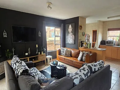 3 Bedroom Townhouse For Sale in Kempton Park - IdXz.webp