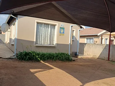 3 Bedroom House For Sale in Witbank - img