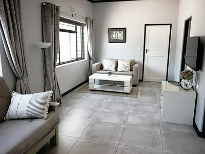2 Bedroom House To Rent in Hermanus - img