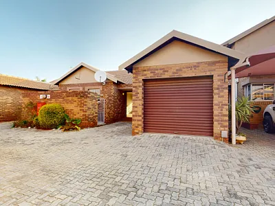 2 Bedroom Townhouse For Sale in Boksburg - img