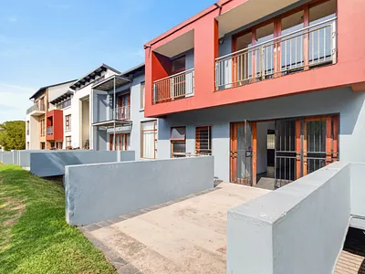 2 Bedroom Apartment For Sale in Midrand - HCQi.webp