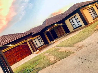 3 Bedroom House To Rent in Witbank - img