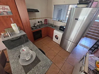 2 Bedroom Apartment For Sale in Benoni - HMie.webp