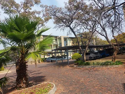3 Bedroom Apartment For Sale in Rustenburg - 2Xji.webp