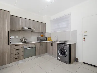 1 Bedroom Apartment For Sale in Randburg - z2TY.webp