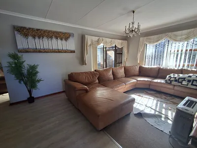 3 Bedroom House To Rent in Port Elizabeth - YR1d.webp