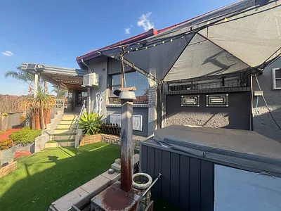3 Bedroom Townhouse For Sale in Witbank - img