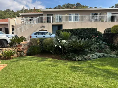 4 Bedroom House For Sale in Johannesburg - Eqs2.webp