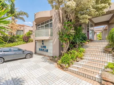 4 Bedroom House For Sale in Durban - WKTu.webp