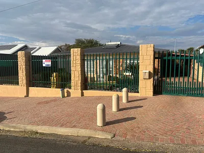 3 Bedroom House For Sale in Alberton - 8Eg2.webp