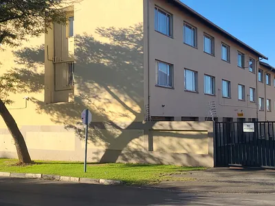 2 Bedroom Apartment For Sale in Edenvale - img