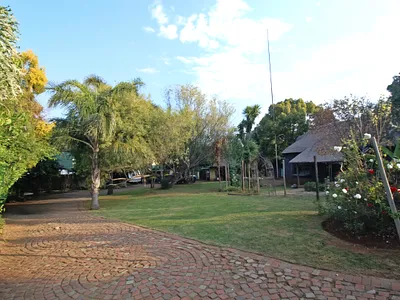 3 Bedroom House For Sale in Germiston - jcf9.webp