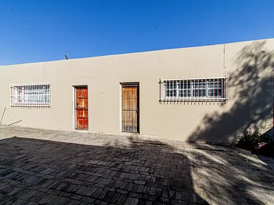 7 Bedroom House For Sale in Sasolburg - FU6W.webp